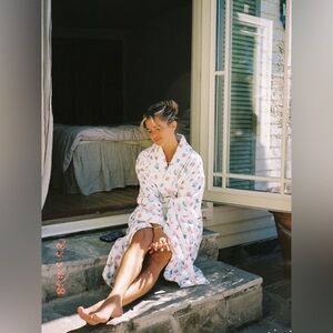 Djerf Avenue Summer Berries Terrycloth Robe in Size Medium/Large